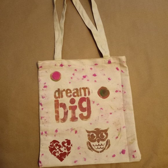 Fancy and Unique - Picture 2 of 16